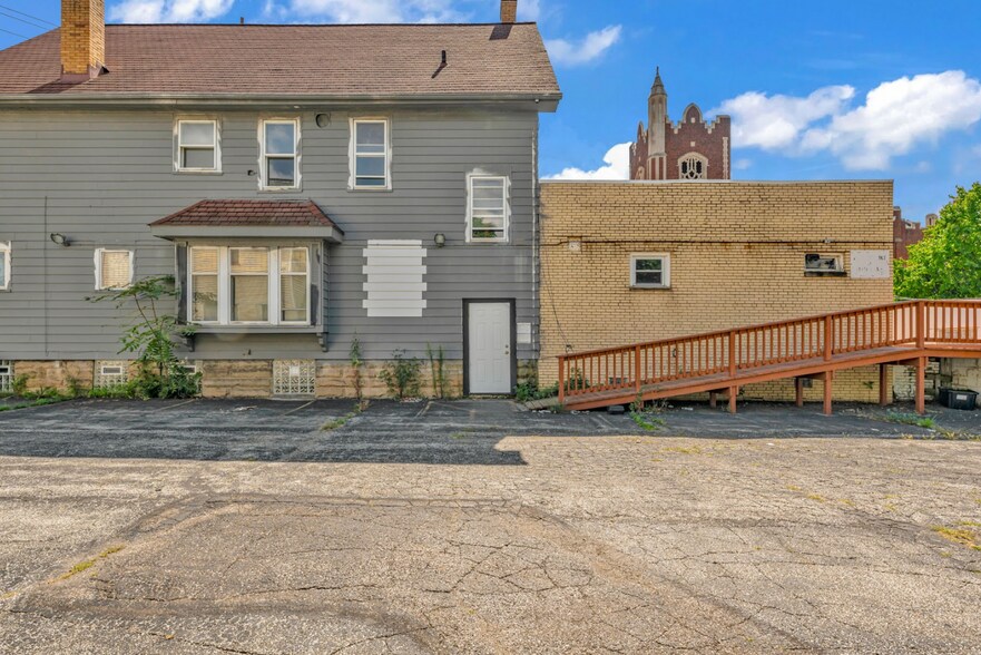 More Photos Of 4438 Pearl Rd, Cleveland Apartments For Sale