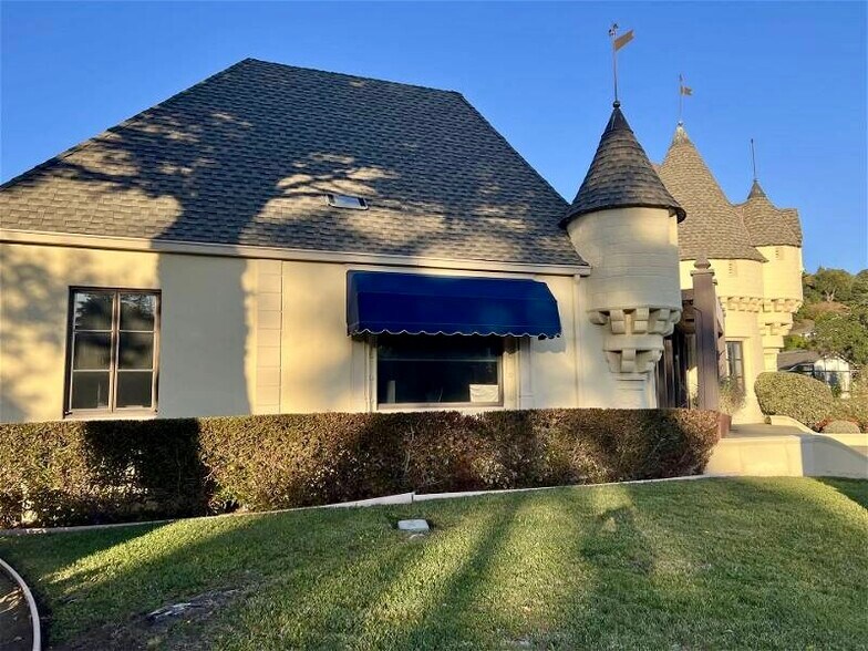 More Photos Of 500 Sir Francis Drake Blvd, Greenbrae Freestanding For Lease