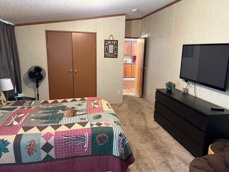 More Photos Of 141 County Road 851, Elizabeth Hotel For Sale