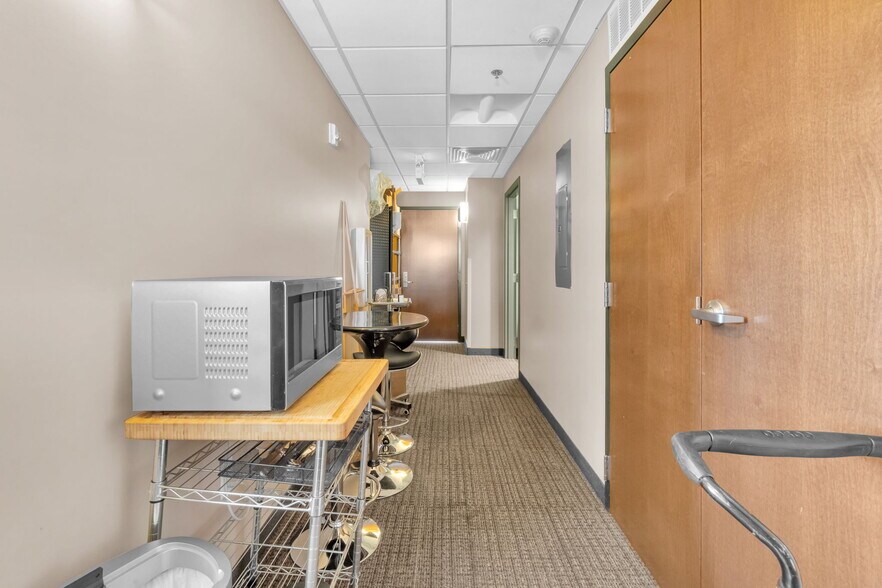 More Photos Of 4795 Larimer Pky, Johnstown Medical For Sale