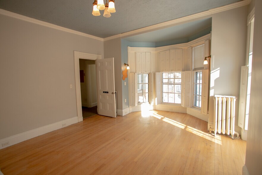 More Photos Of 77 Broadway, Bangor Apartments For Sale