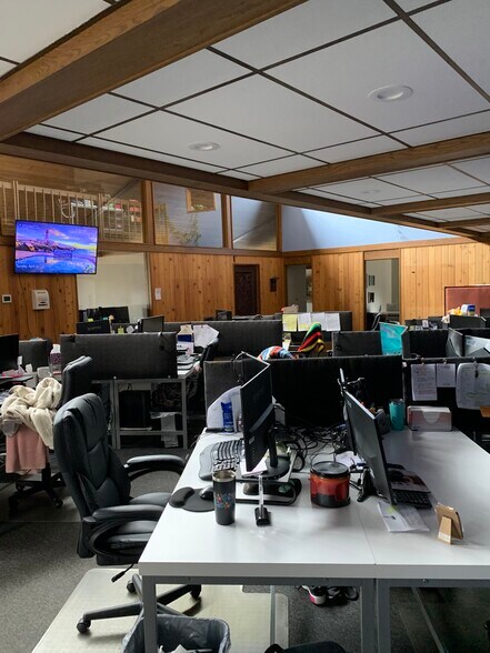 More Photos Of 1820 University Ave, Green Bay Office For Sale