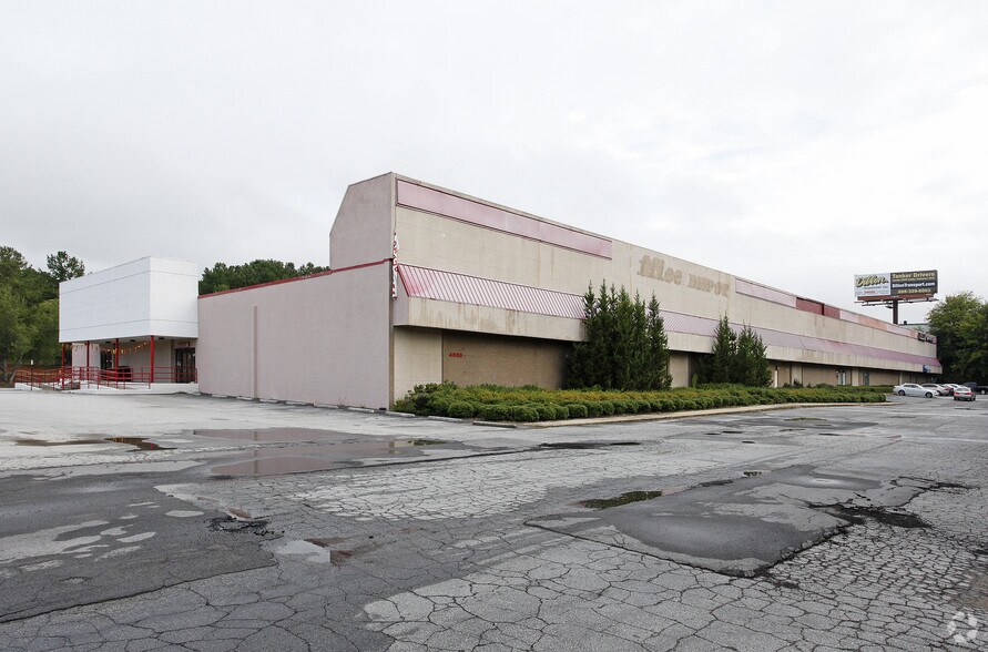 More Photos Of 4505-4527 Fulton Industrial Blvd SW, Atlanta Freestanding For Lease
