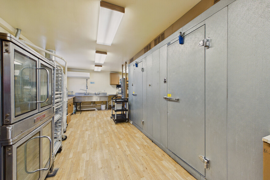 More Photos Of 949 Highway 82, Mountain Park Storefront Retail Residential For Sale
