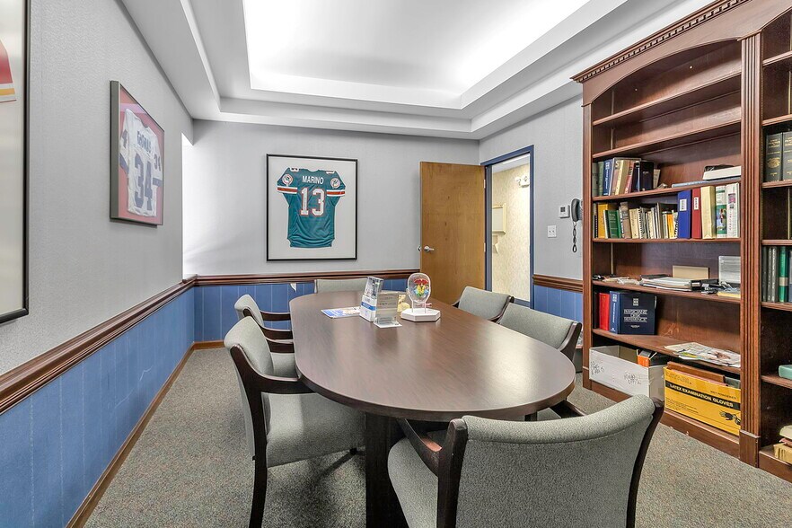 More Photos Of 6645 Main St, Buffalo Office For Sale