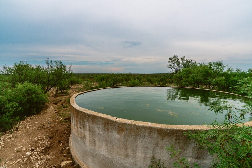 More Photos Of County Road 1865, Langtry Land For Sale