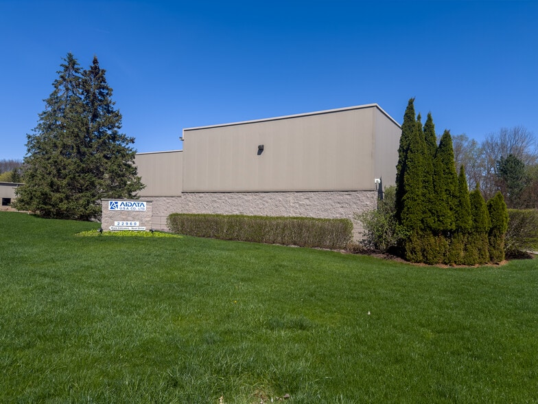 Primary Photo Of 22960 Venture Dr, Novi Warehouse For Lease
