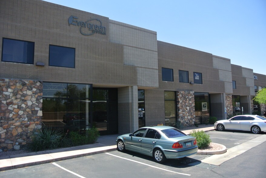 More Photos Of 16674 N 91st St, Scottsdale Flex For Lease