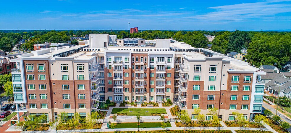 More Photos Of 1108 S Main St, Greenville Apartments For Lease