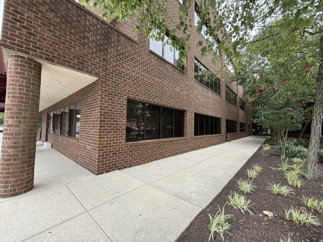 More Photos Of 3261 Old Washington Rd, Waldorf Loft Creative Space For Sale