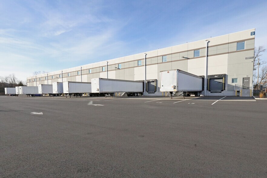 More Photos Of 115 River Road, Flemington Unknown For Lease