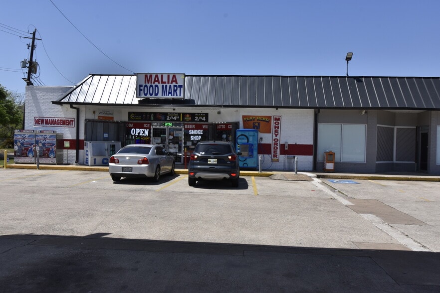 More Photos Of 550 FM 1959 Rd, Houston General Retail For Sale