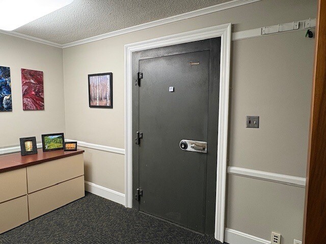 More Photos Of 2 Park St, Athens Office For Sale