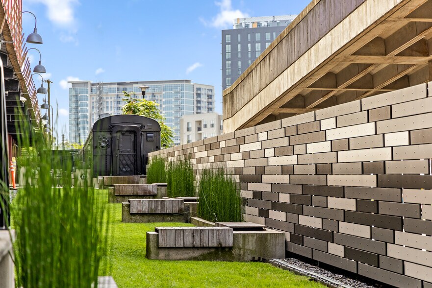 More Photos Of 209 10th Ave S, Nashville Coworking Space