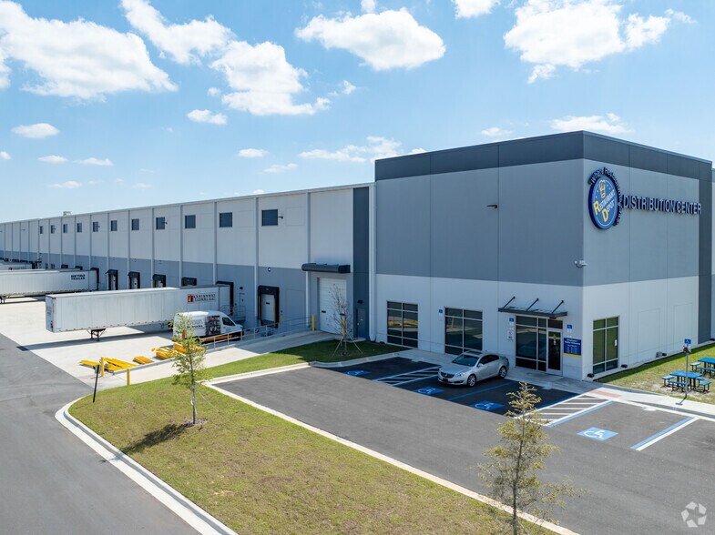 Primary Photo Of 205 Depot Way, Haines City Warehouse For Lease