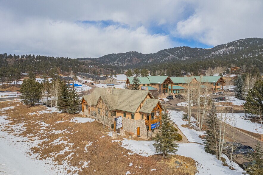 More Photos Of 70 Morning Sun Dr, Woodland Park Loft Creative Space For Sale