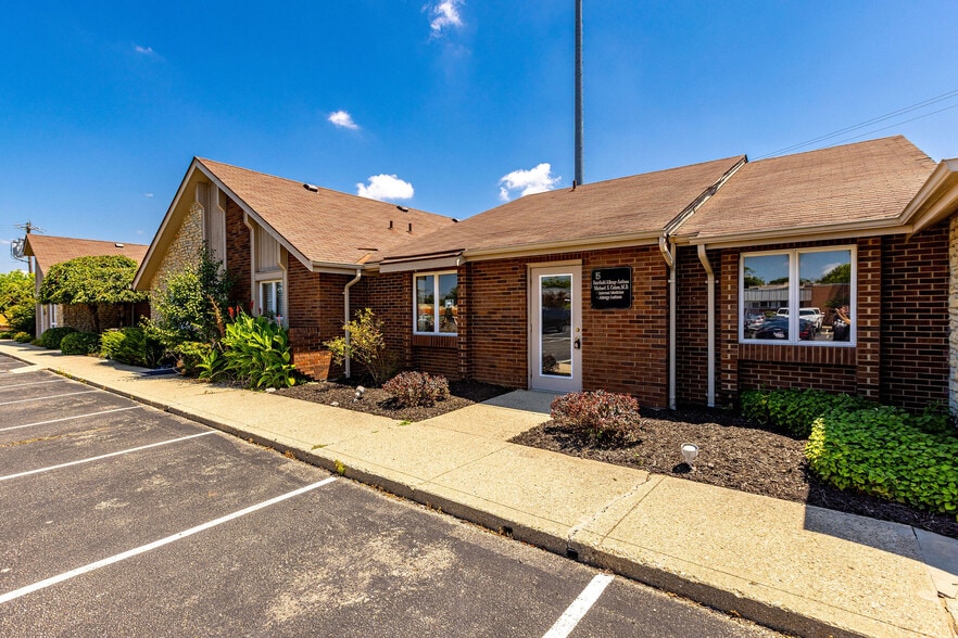 Primary Photo Of 5850 Boymel Dr, Fairfield Medical For Sale