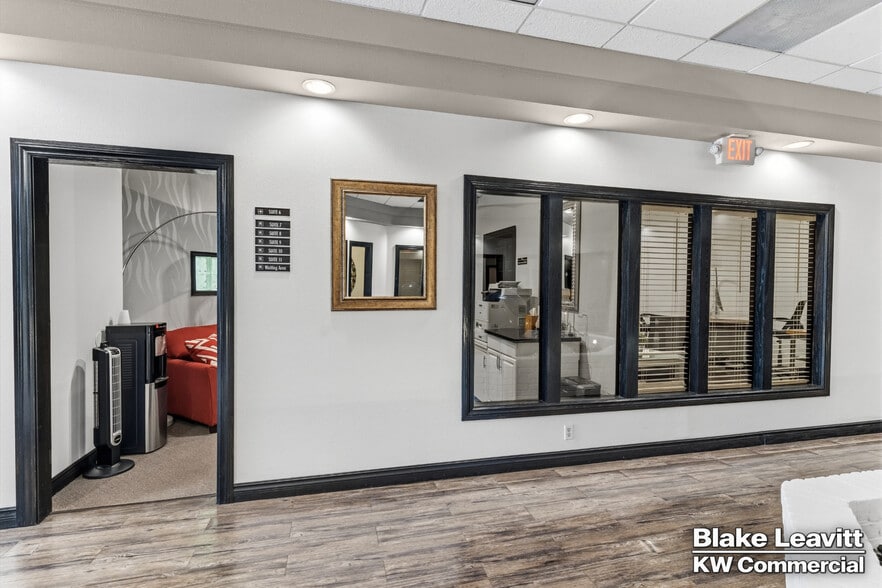 More Photos Of 5844 S Pecos Rd, Las Vegas Medical For Sale