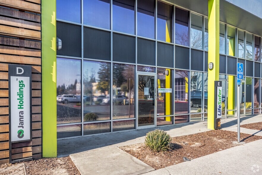 More Photos Of 1779 Tribute Rd, Sacramento Research And Development For Lease