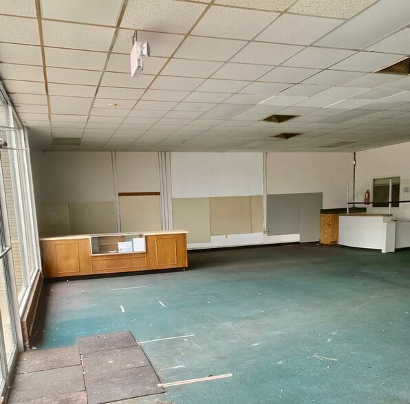 More Photos Of 1002 Walton Way, Augusta Research And Development For Sale