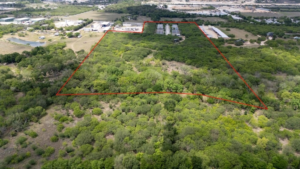 More Photos Of 1911 Wald Rd, New Braunfels Manufactured Housing Mobile Home Park For Sale