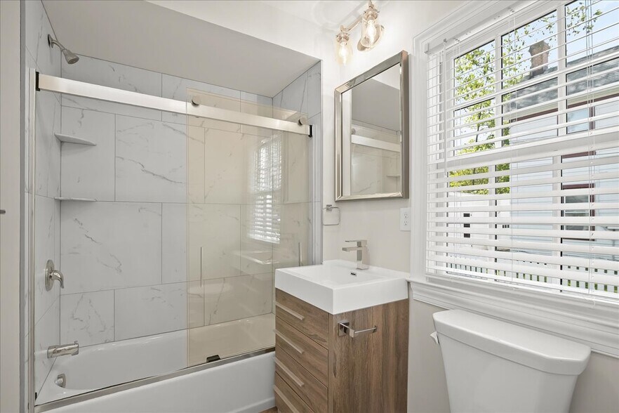 More Photos Of 140 S Washington St, Easton Multifamily For Sale