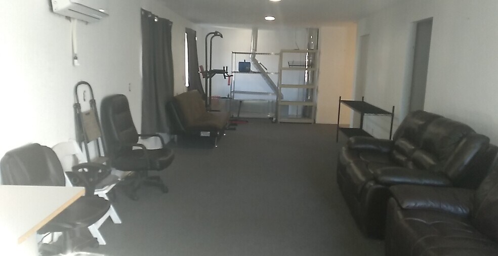 More Photos Of 771 Chukar Pl SW, Quincy Convenience Store For Sale