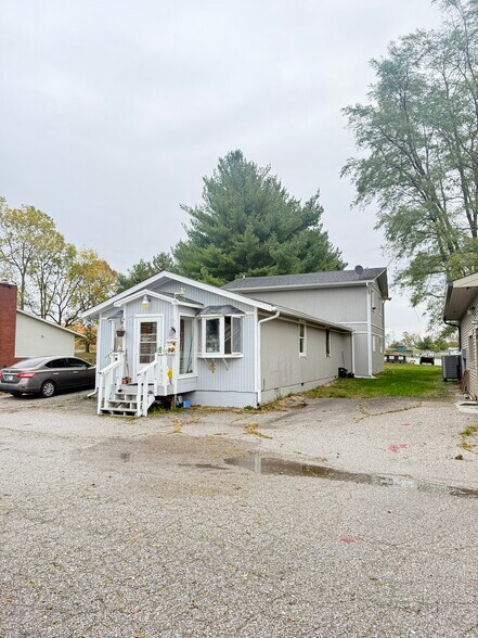 More Photos Of 285 S Chestnut St, Monrovia Apartments For Sale