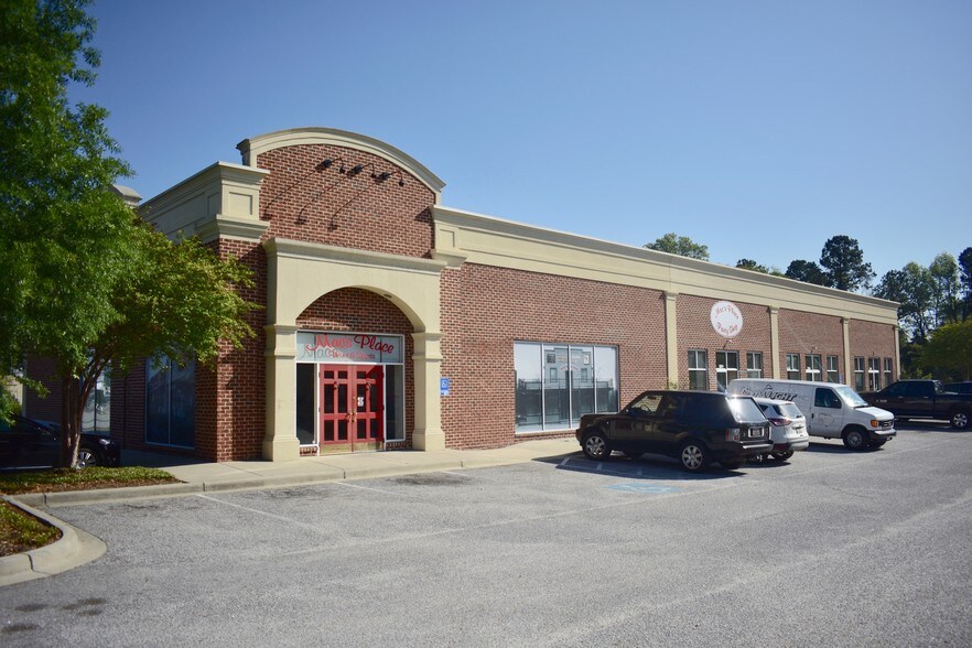 More Photos Of 699 Bultman Dr, Sumter Storefront Retail Office For Lease