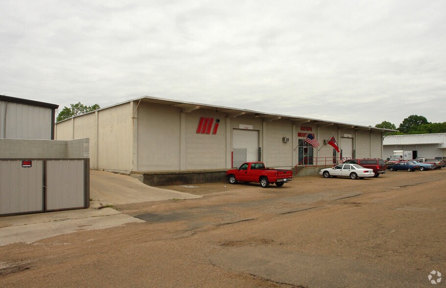 More Photos Of 510 Access Rd, Jackson Warehouse For Lease