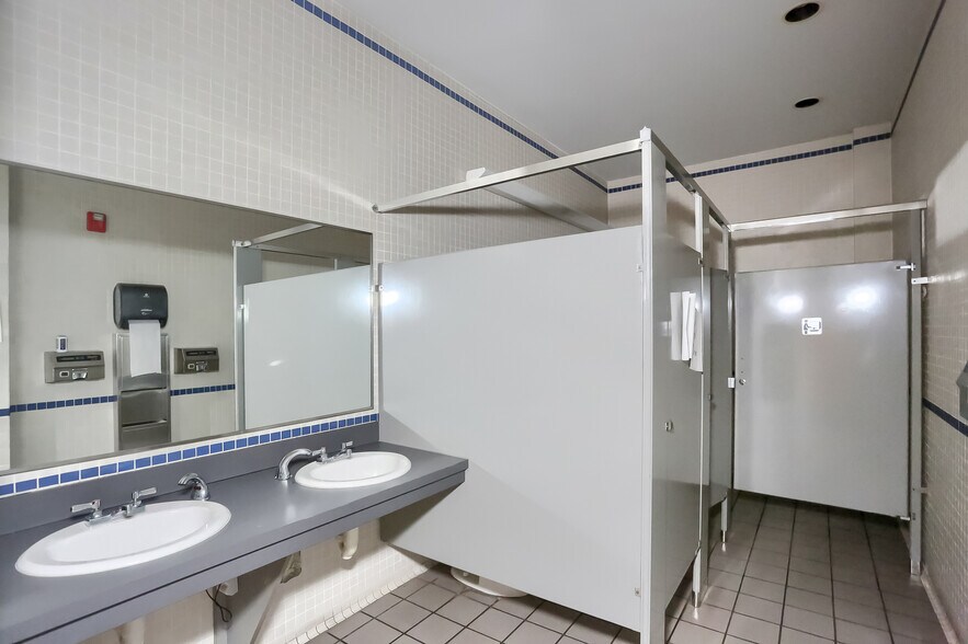 More Photos Of 3 Superior Way, Uniontown Auto Dealership For Sale