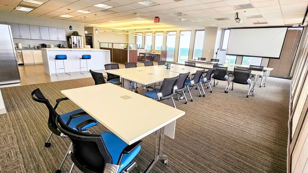 More Photos Of 1100 Circle 75 Pky SE, Atlanta Coworking Space