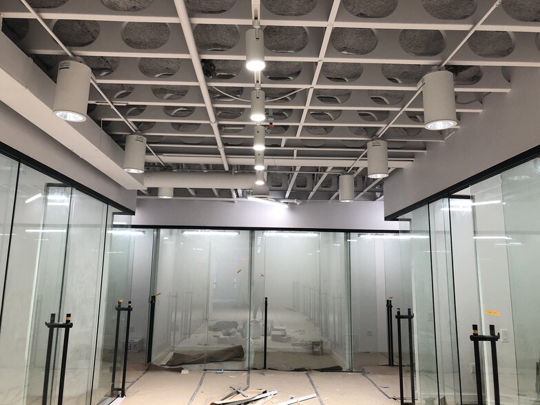 More Photos Of 839 Broadway, Brooklyn Freestanding For Lease