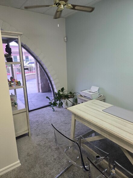 More Photos Of 3651 Lindell Rd, Las Vegas Medical For Lease