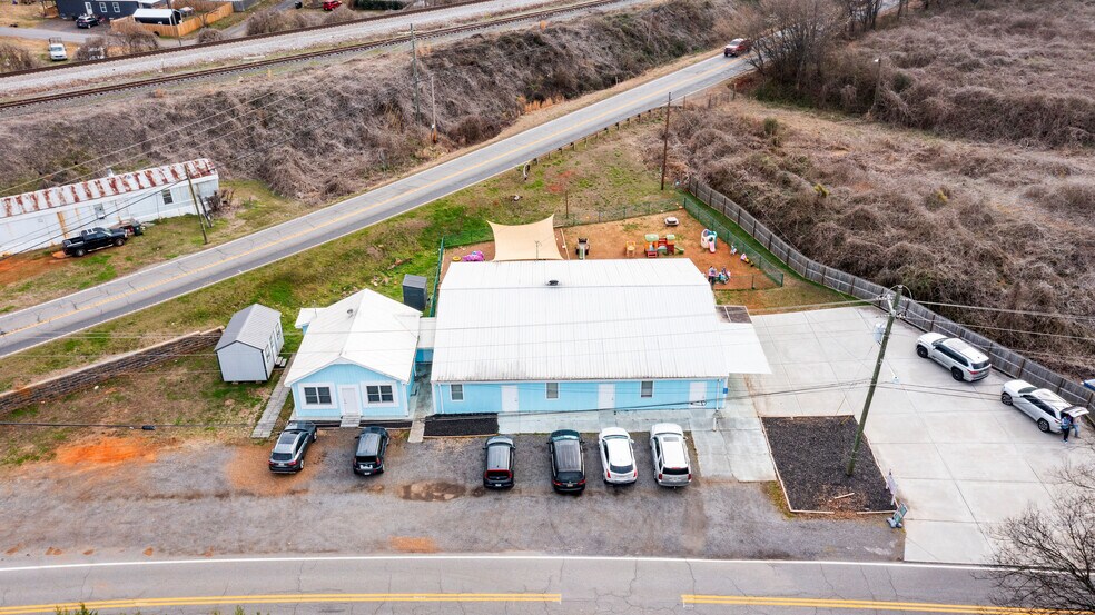 More Photos Of 19 6th St, Emerson Land For Sale