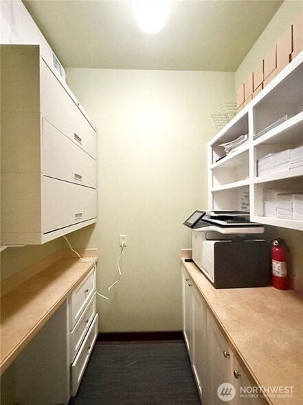 More Photos Of 214 Pine Street St, Okanogan Office For Sale