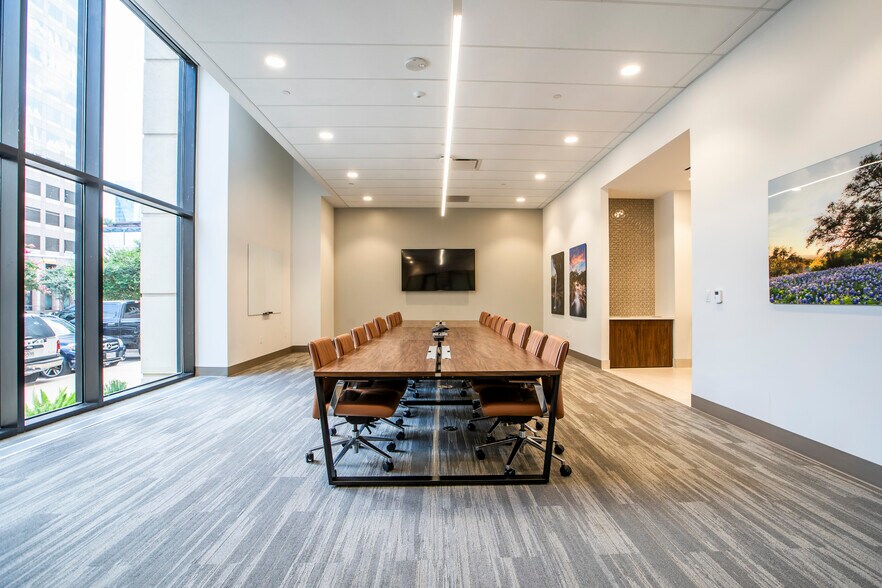 More Photos Of 98 San Jacinto Blvd, Austin Office For Lease