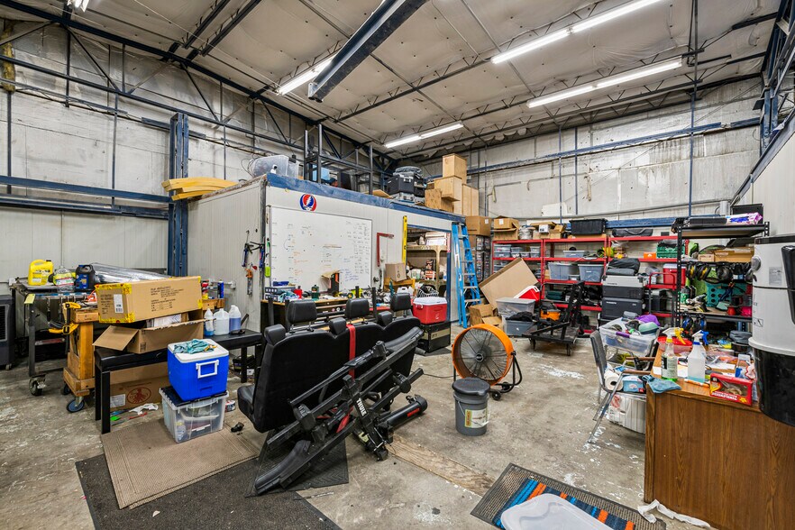 More Photos Of 971 Margaret Ave, Salt Lake City Service For Sale