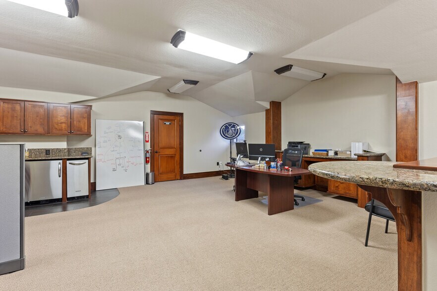 More Photos Of 22321 Gosling Rd, Spring Office For Sale