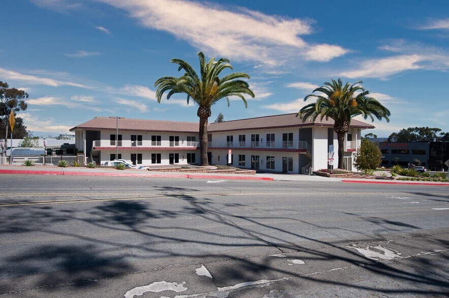 More Photos Of 5402 Ruffin Rd, San Diego Office For Lease