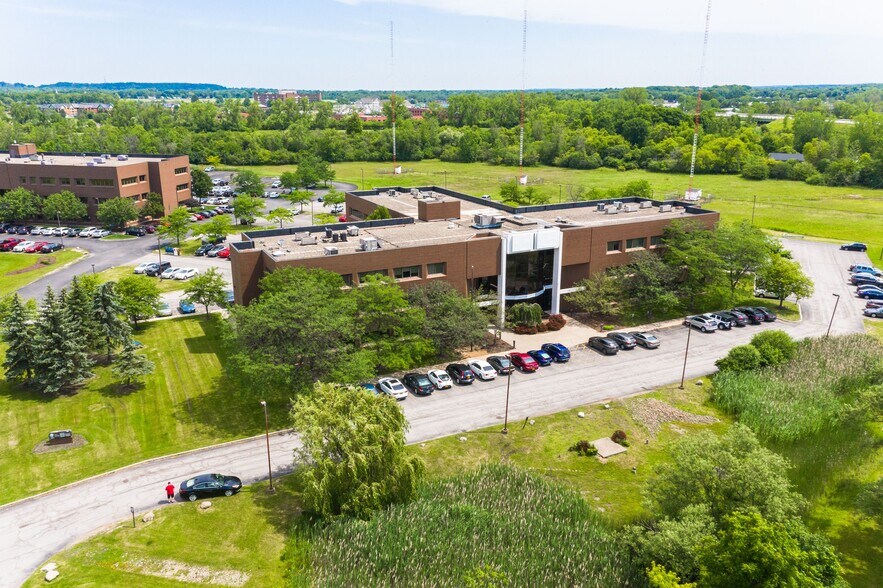 More Photos Of 200 Canal View Blvd, Rochester Office For Lease