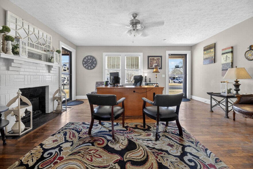 More Photos Of 104 McCullars Ln, Oxford General Retail For Sale