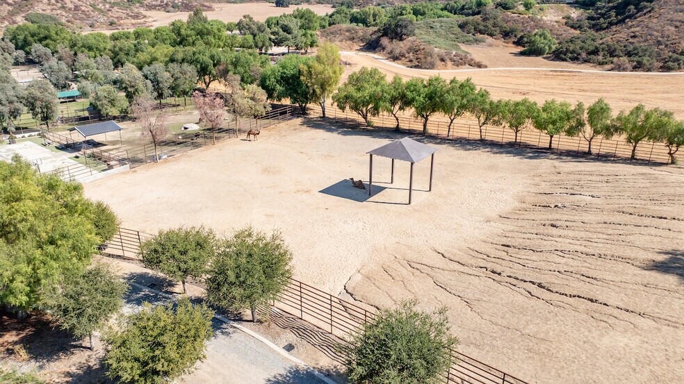 More Photos Of 38831 Pauba Rd, Temecula Land For Sale