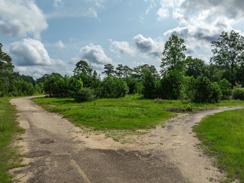 More Photos Of 33 Columbia Purvis Rd, Columbia Land For Sale