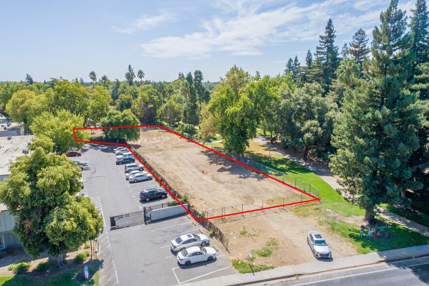 Primary Photo Of 6207 Riverside Blvd, Sacramento Land For Sale