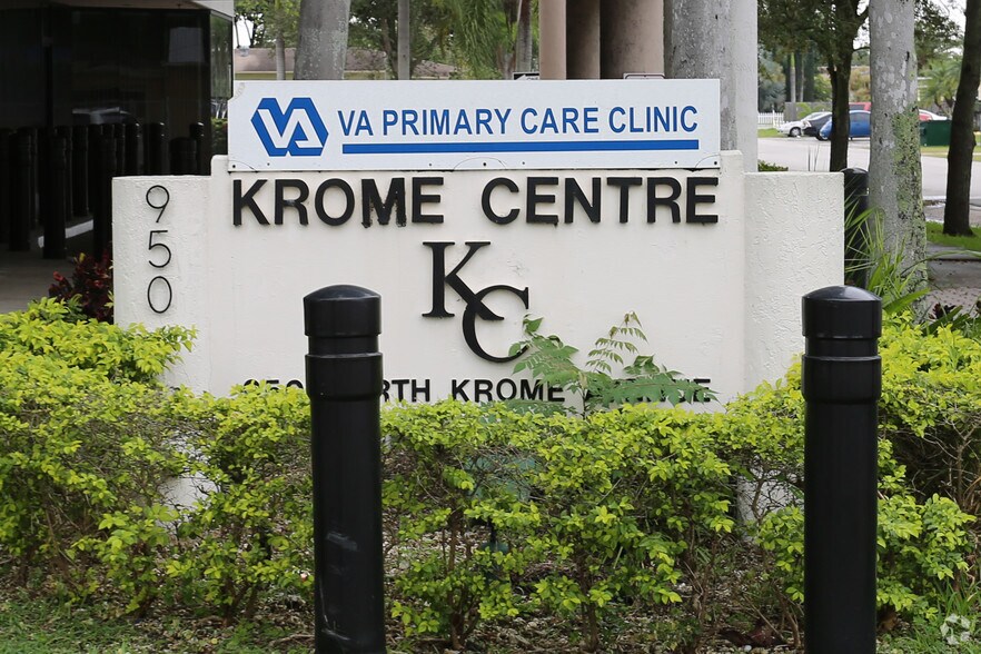 More Photos Of 950 N Krome Ave, Homestead Office For Lease