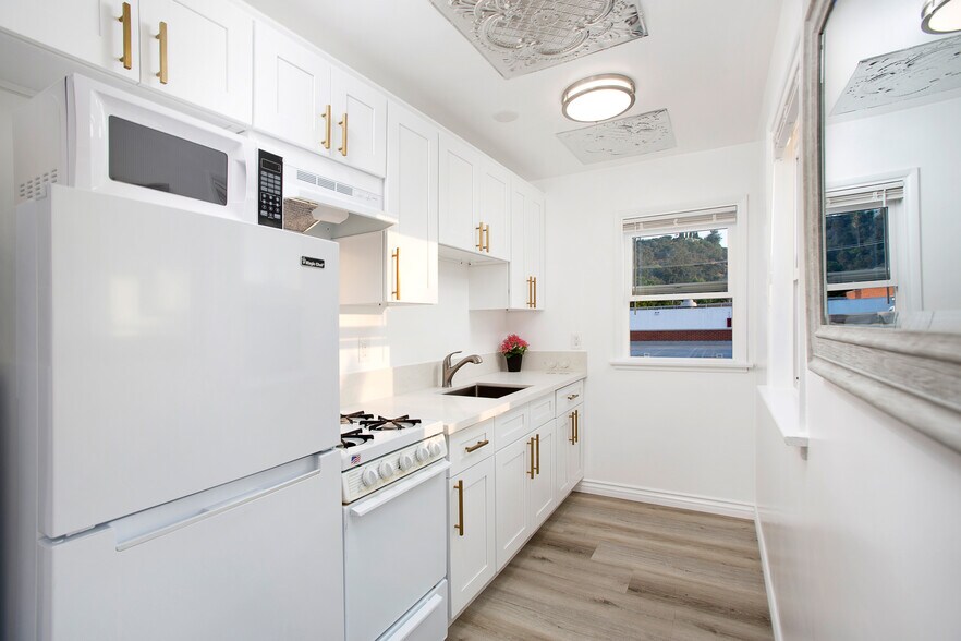 More Photos Of 308 Pasadena Ave, South Pasadena Apartments For Sale