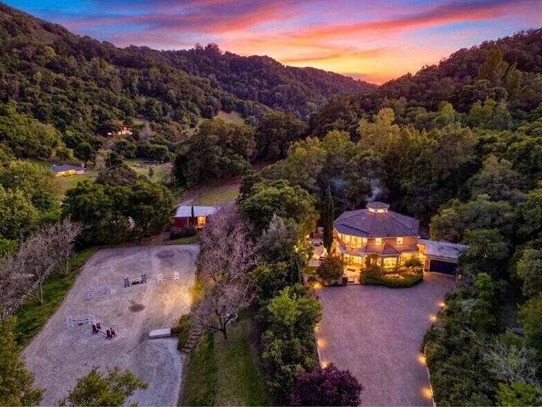 Primary Photo Of 35655 Palomares Rd, Castro Valley Land For Sale