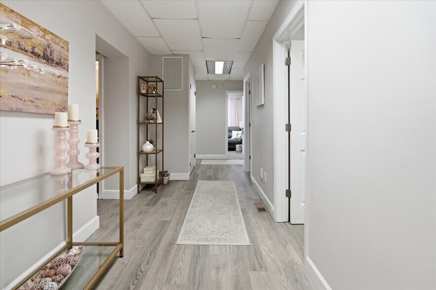 More Photos Of 33 Candee Ave, Sayville Medical For Lease