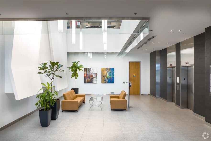 More Photos Of 375 Hagey Blvd, Waterloo Office For Lease